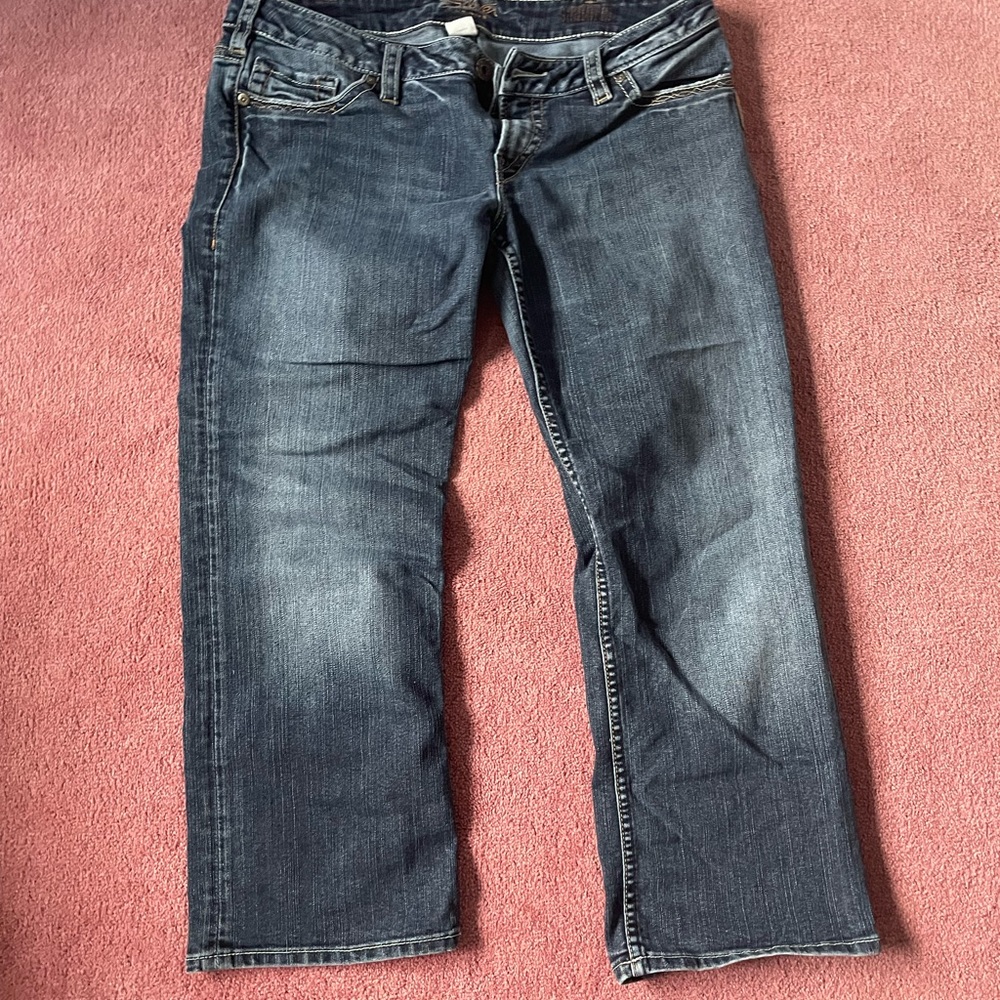 Silver Capris